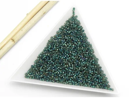 Toho rotunde 15/0 Inside Color Rainbow Crystal Metallic Teal Lined (5g)