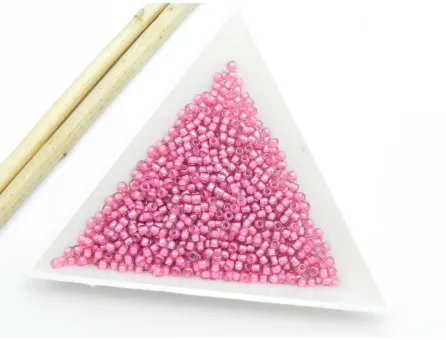 Toho rotunde 11/0 inside color lt amethyst/ pink lined (5g)
