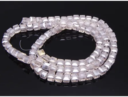 Margele cristal cub fatetat 4mm roz AB (sirag)