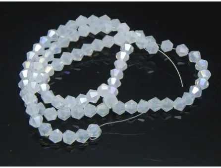 Margele cristal biconic 4mm opal AB (sirag)