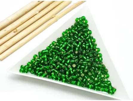 Toho rotunde 8/0 silver lined grass green (5g)