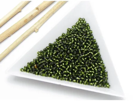 Toho rotunde 11/0 silver line olivine(5g)
