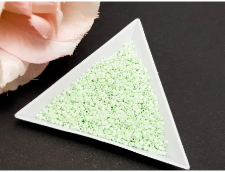 Miyuki delica 11/0 opaque lt.mint ceylon (5g)