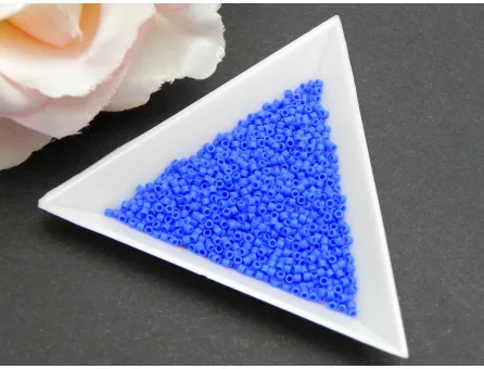 Miyuki delica 11/0 opaque cyan blue matted (5g)
