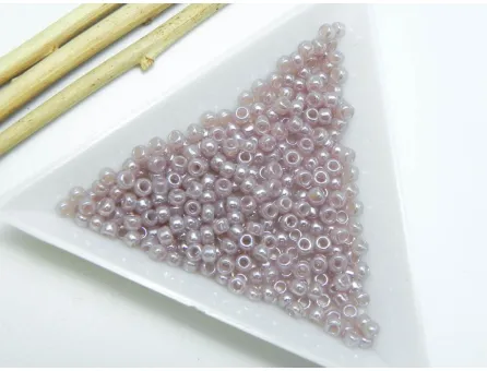 Toho rotunde 8/0 Ceylon Grape Mist (5g)