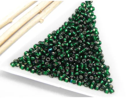 Toho rotunde 8/0 Silver Lined Geen Emerald (5g)