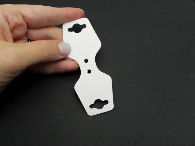 Cartonas suport bratari si coliere alb (10buc)