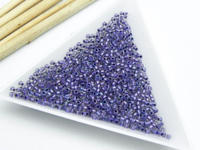 Toho rotunde 11/0 inside color rainbow crystal/metallic purple (5g)