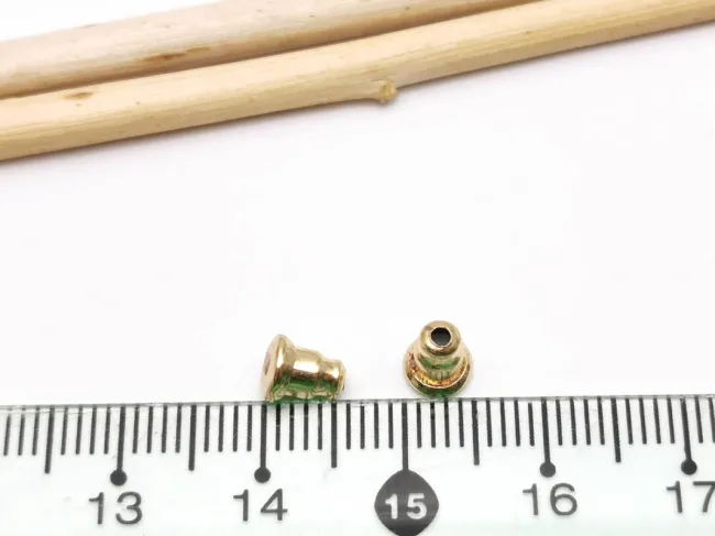 Opritor cercei otel inoxidabil auriu 5.5x5mm (2buc)