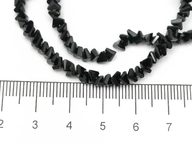 Margele cristal triunghi 3.5x4x3.5mm negru (sirag)
