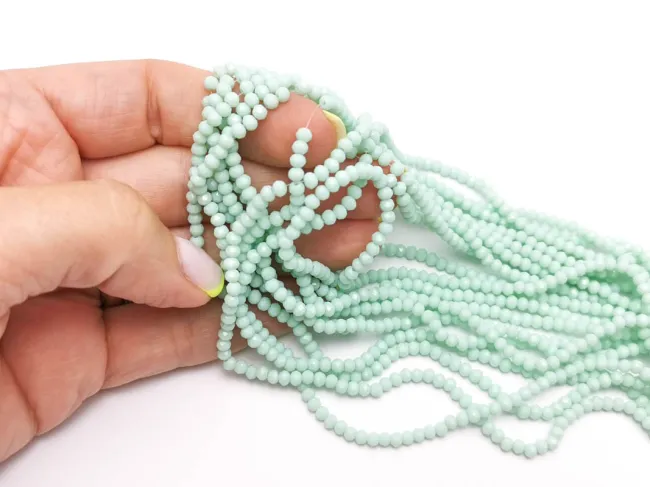 Margele cristal rondel 3x2mm mint opac (sirag)