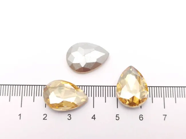 Cabochon din sticla picatura 18x13mm golden shadow (1buc)