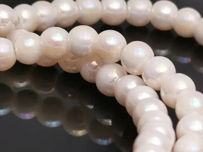 Margele sticla 4mm rozaliu perlat (sirag)