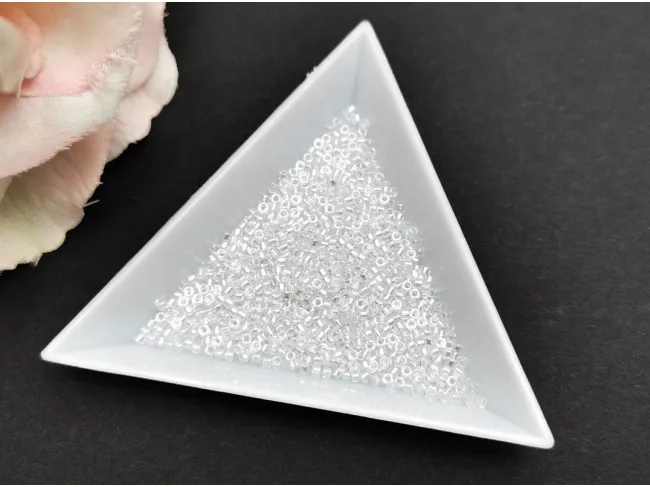 Miyuki delica 11/0  crystal luster (5g)