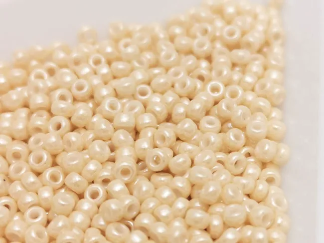 Miyuki Rocailles Rotunde 11/0 Dark Beige Ceylon (10g)