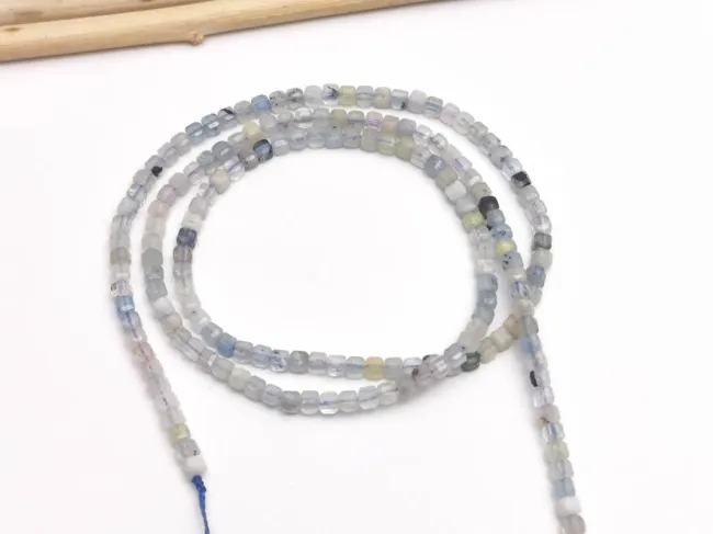 Sirag aquamarin cub fatetat 2~2.5mm