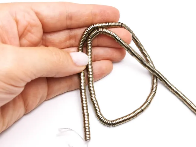 Sirag hematit rondele 4x1mm auriu patinat