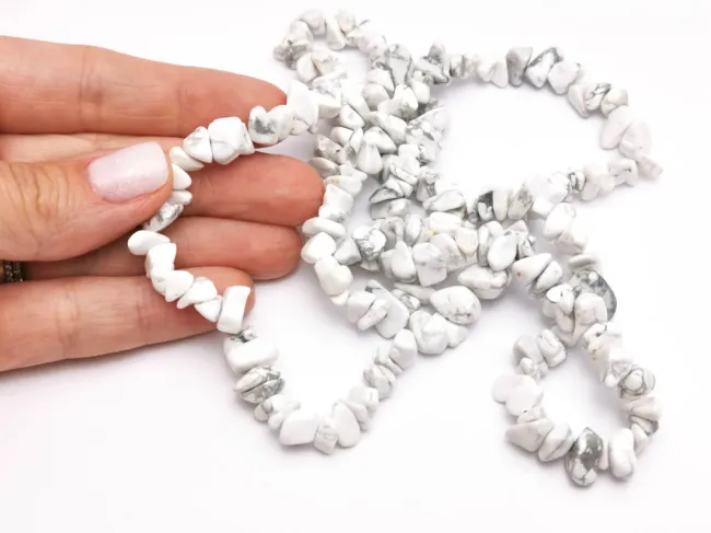 Sirag Howlit natural chipsuri 10~4x6~4mm