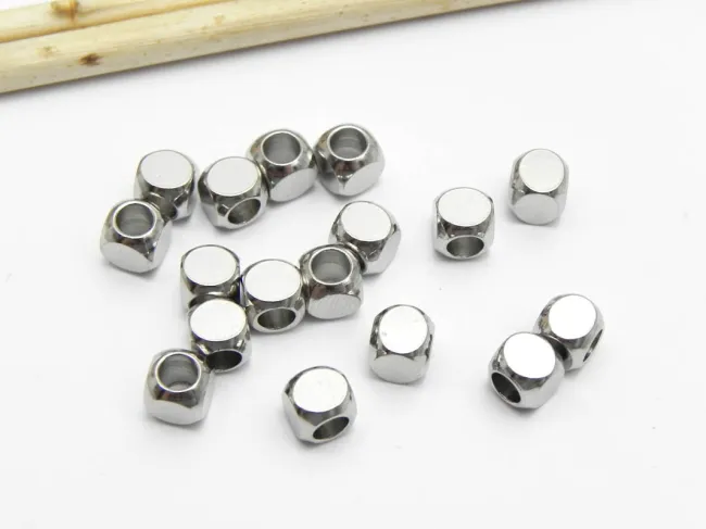 Margele otel inoxidabil cub rotunjit 3x3mm (1buc)