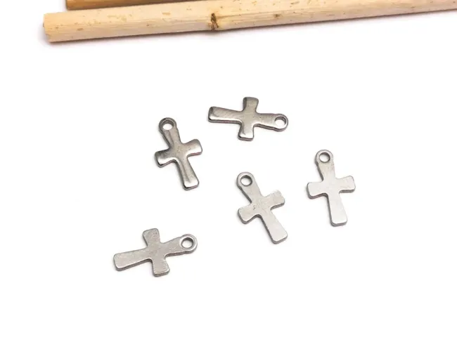 Charm otel inoxidabil cruce 12x7x1mm
