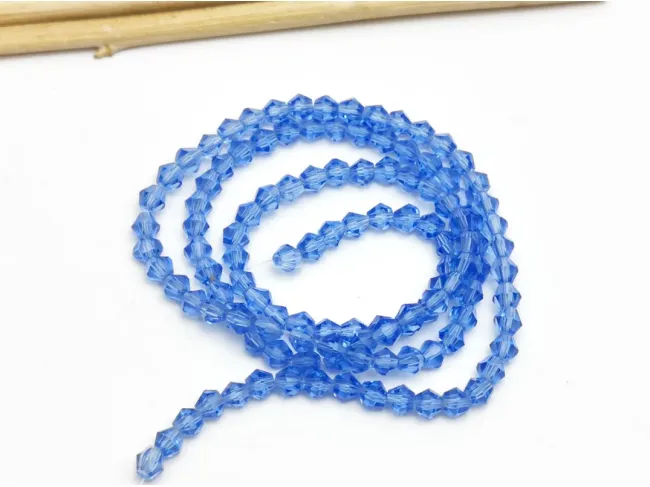 Margele cristal biconic 3~3.5mm albastru deschis (sirag)