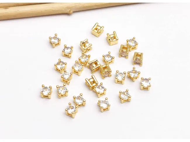Distantier cubic zirconia 3.5x3x3mm placat cu aur 18K