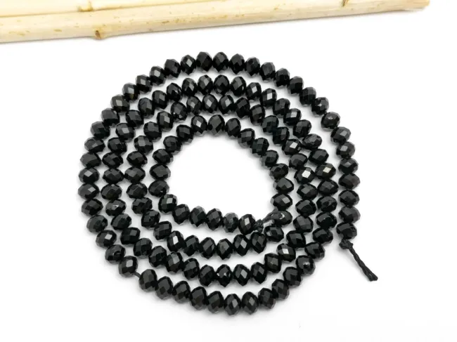 Sirag spinel rondel microfatetat 4x3~2.5mm