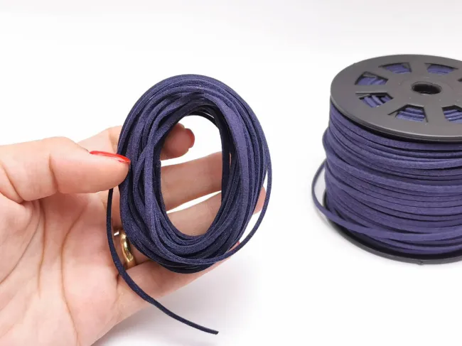Snur suede imitatie piele intoarsa latime 3mm indigo (5metri)