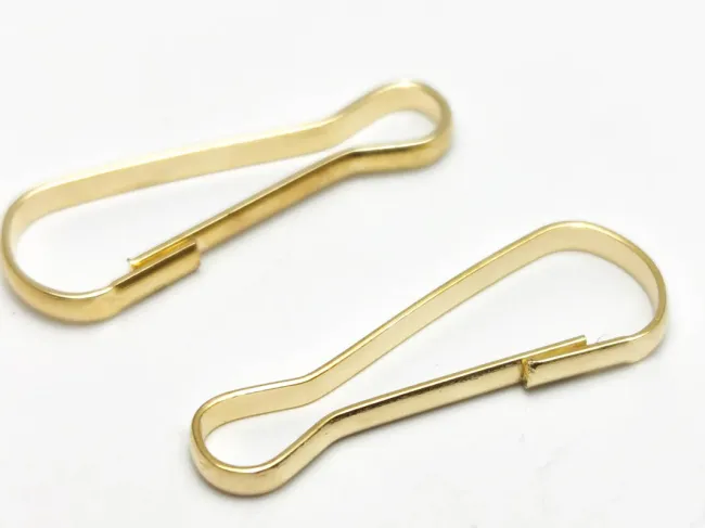 Inchizatoare tip carlig breloc 22x8x1.5mm auriu