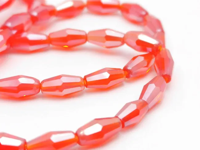 Margele cristal biconic 8x4mm rosu lustered (sirag)