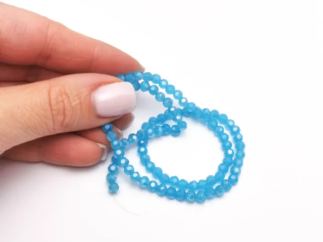 Margele cristal rotund fatetat 4mm azur opal lustered (sirag)