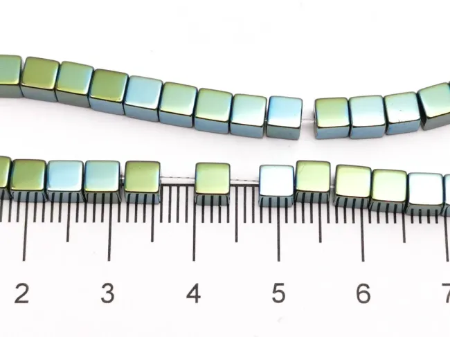 Sirag hematit cub 4mm verde iris metalic