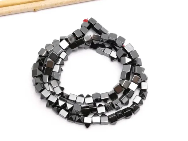 Sirag hematit cub conic 5x4x4mm