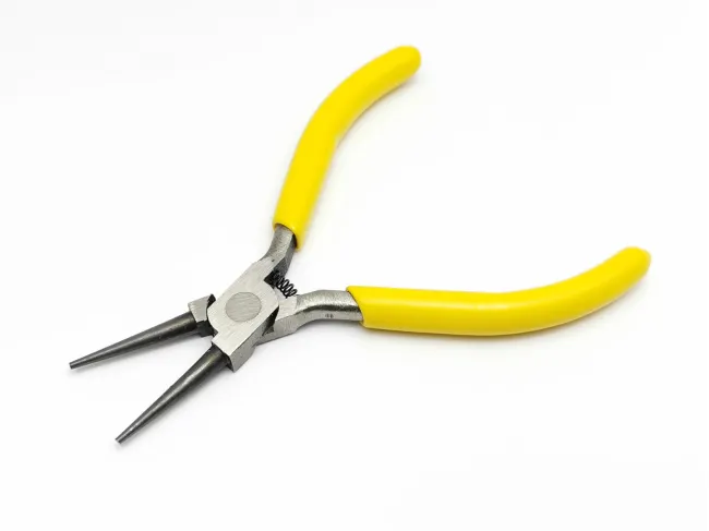 Cleste bijuterii cu falci rotunde cu maner galben