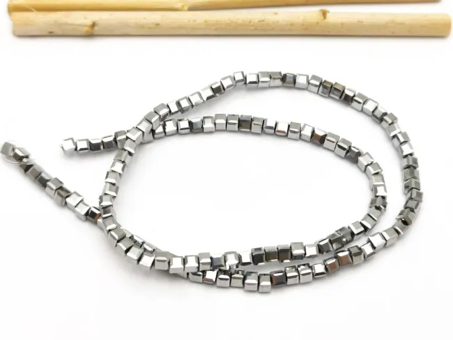 Margele cristal cub fatetat 2.5mm argintiu (sirag)