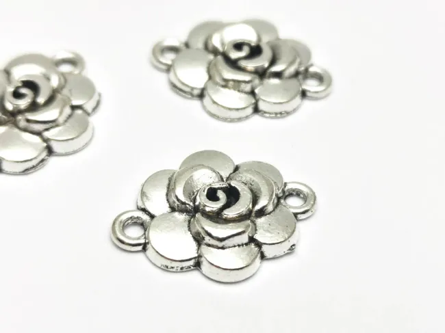 Link argintiu floare 19x14x3.5mm