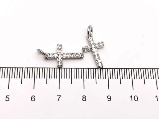 Charm cubic zirconia cruce 16x8.5mm argintiu