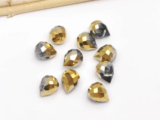 Briolete de cristal 11x8mm iris auriu mov