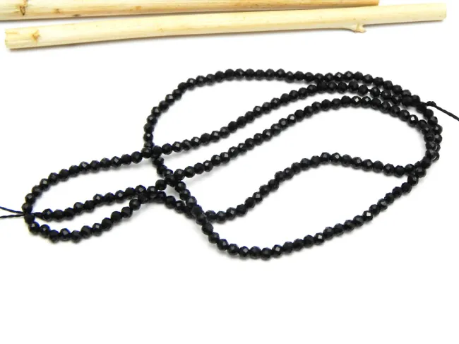 Sirag turmalina neagra microfatetata 2mm