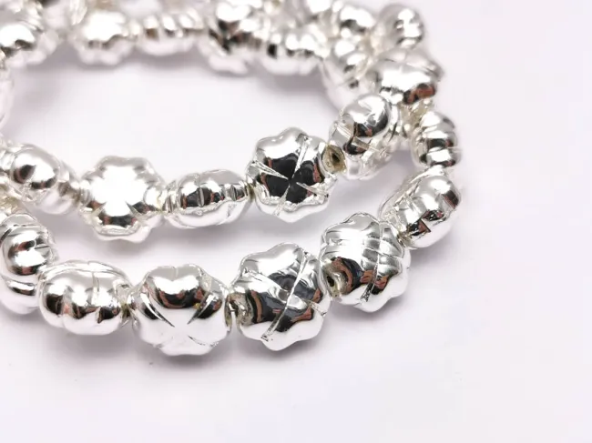 Sirag hematit trifoi 11x11x7mm argintiu