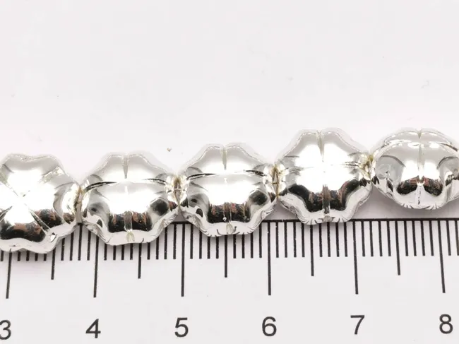 Sirag hematit trifoi 11x11x7mm argintiu