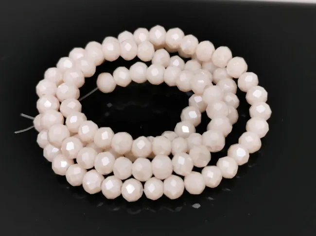 Margele cristal rondel fatetat 4x3mm silk opac lustered (sirag)