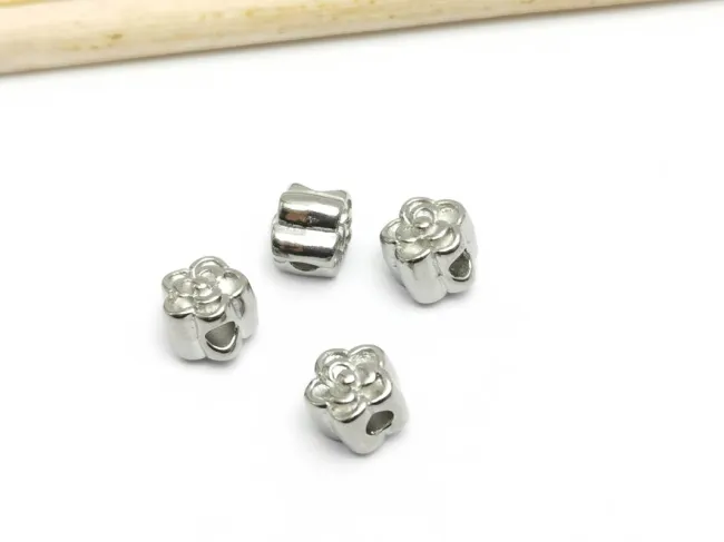 Margele otel inoxidabil 304 floare 6x6x5.5mm (1buc)