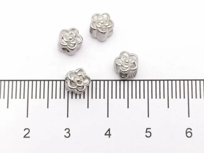 Margele otel inoxidabil 304 floare 6x6x5.5mm (1buc)