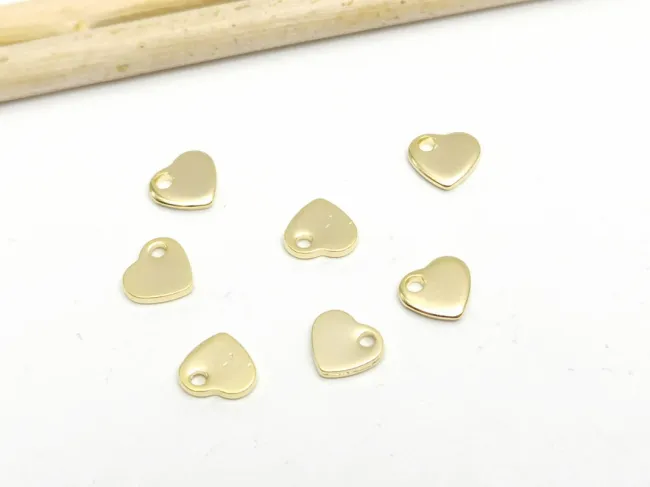 Charm otel inoxidabil auriu inima 6x5mm