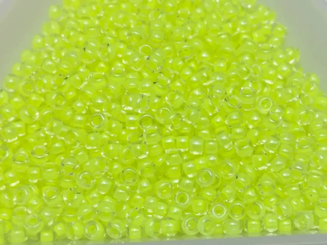 Miyuki Rocailles Rotunde 11/0 Luminous Limeade (10g)