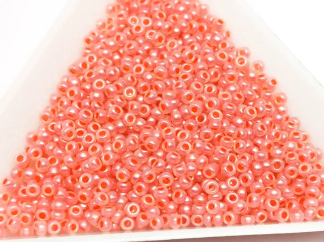 Miyuki Rocailles Rotunde 11/0 Semi-Matte Salmon Lined Opal (10g)