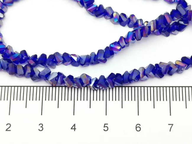 Margele cristal triunghi 3.5x4x3.5mm blue AB (sirag)