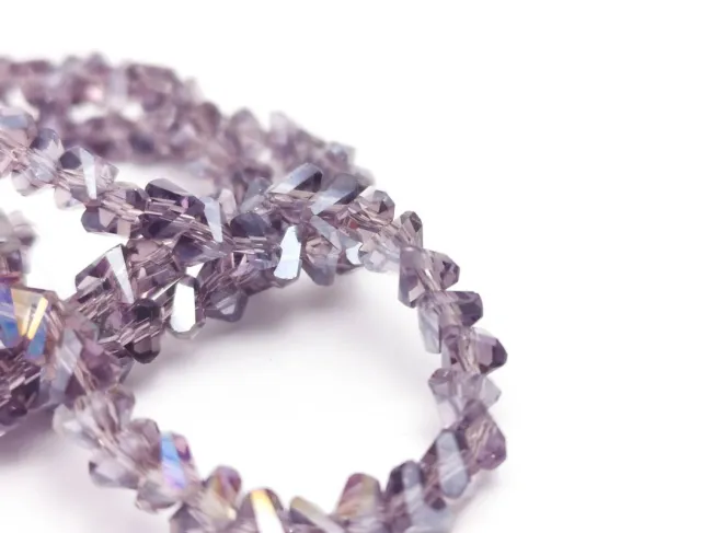 Margele cristal triunghi 3.5x4x3.5mm ametist AB (sirag)
