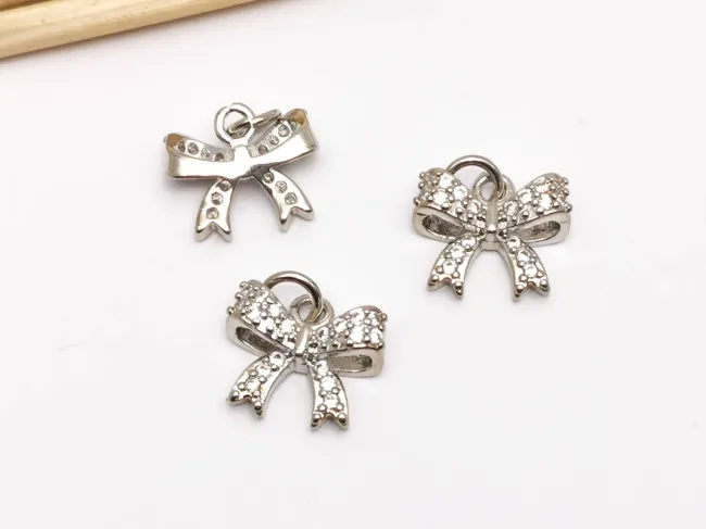 Charm funda din cubic zirconia 13x10.5mm argintiu